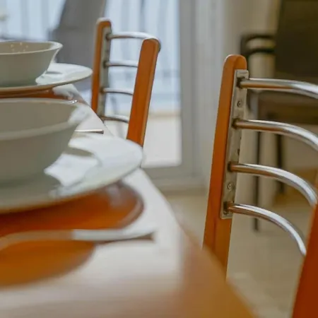 Апартаменты Mona With Sea Platform