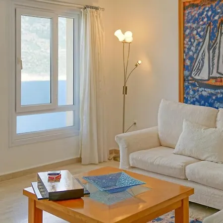 Апартаменты Mona With Sea Platform Каш