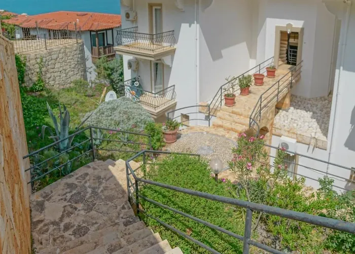 Mona With Sea Platform Apartamento *