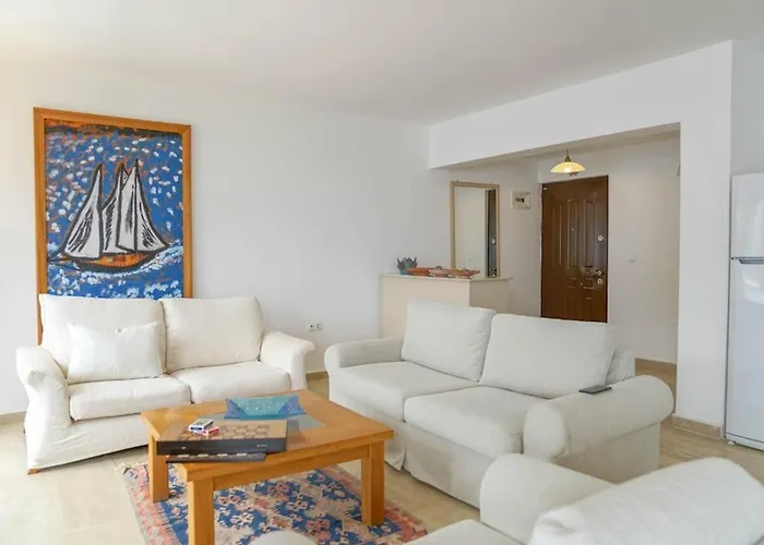 Mona With Sea Platform Apartamento