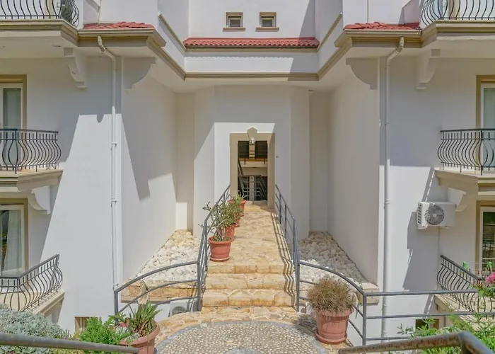 Apartamento Mona With Sea Platform